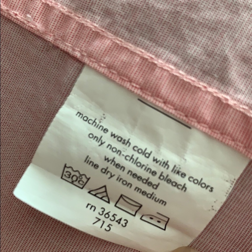 Calvin Klein Men’s Regular Fit Pink Dress Shirt - Picture 7 of 7